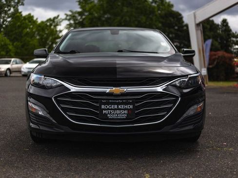 Used 2022 Chevrolet Malibu LT FWD image 5