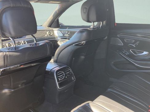 Used 2015 Mercedes-Benz S 63 AMG 4MATIC Sedan image 23