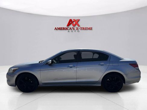 Used 2010 Honda Accord EX-L image 2