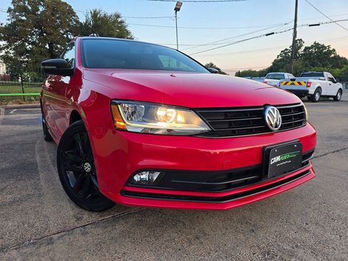 Used 2018 Volkswagen Jetta Sport FWD image 54