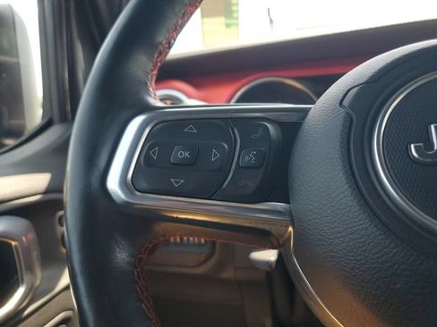 Certified 2021 Jeep Wrangler Unlimited Rubicon AWD/4WD image 23