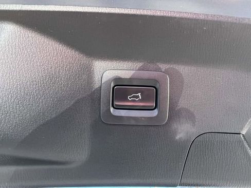 Certified 2023 MAZDA CX-9 Carbon Edition image 7