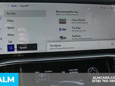 Used 2023 Lexus LX 600 F Sport w/ Accessory Package (Z1) AWD/4WD image 34