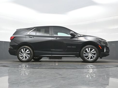 Used 2022 Chevrolet Equinox LT FWD image 33