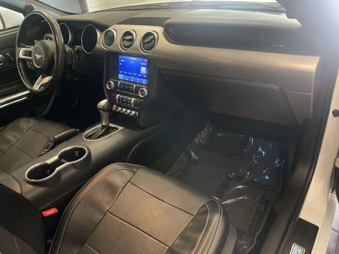 Used 2020 Ford Mustang Premium RWD image 20