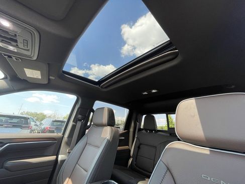 New 2026 GMC Sierra 1500 Denali w/ Technology Package image 27