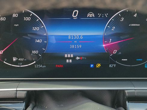 Used 2024 Mercedes-Benz GLS 450 4MATIC image 25