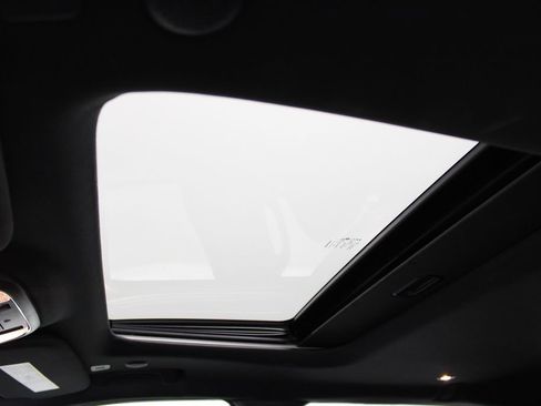 Used 2020 Jeep Grand Cherokee Altitude image 49