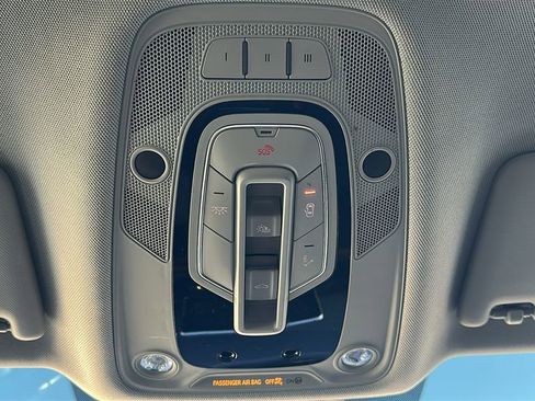 Used 2018 Audi Q5 2.0T Premium Plus w/ Premium Plus Package image 31