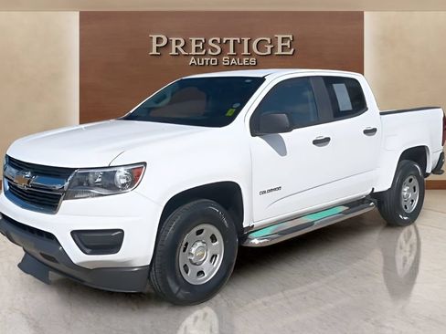 Used 2020 Chevrolet Colorado W/T w/ WT Convenience Package RWD image 12