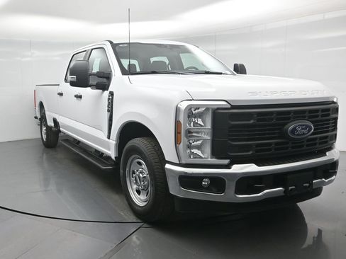 New 2026 Ford F350 XL w/ XL Chrome Package image 50