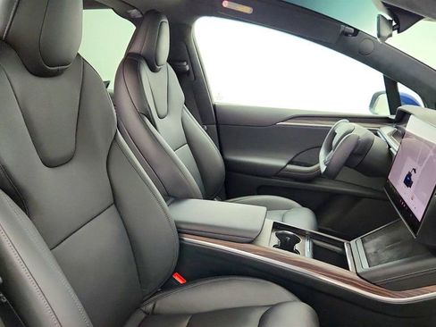 Used 2023 Tesla Model X image 27