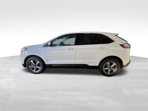 Used 2023 Ford Edge SEL w/ Convenience Package AWD/4WD image 9