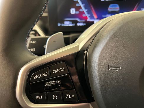 Used 2025 BMW M340i w/ Parking Assistance Package image 18