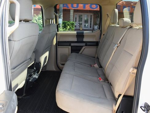 Used 2017 Ford F150 XLT w/ Equipment Group 301A Mid image 31