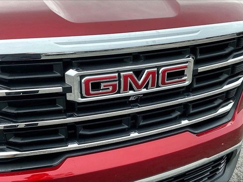 Used 2024 GMC Acadia Elevation w/ Luxury Package image 33