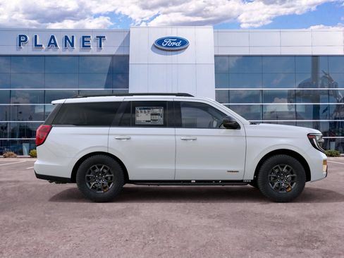 New 2027 Ford Expedition Tremor w/ Driver's Package AWD/4WD image 6
