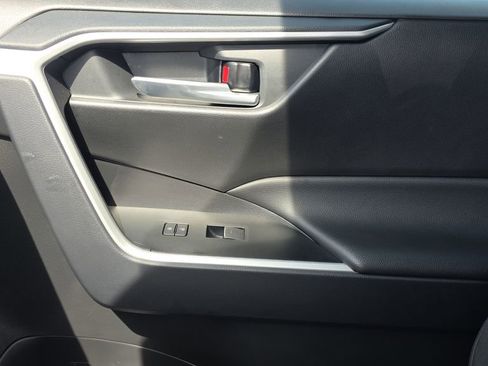 Used 2025 Toyota RAV4 XLE w/ Convenience Package AWD/4WD image 13