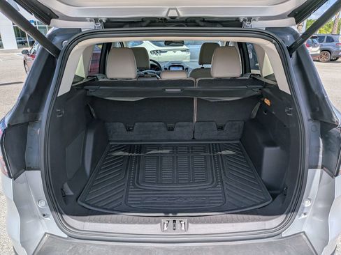 Used 2017 Ford Escape Titanium FWD image 13
