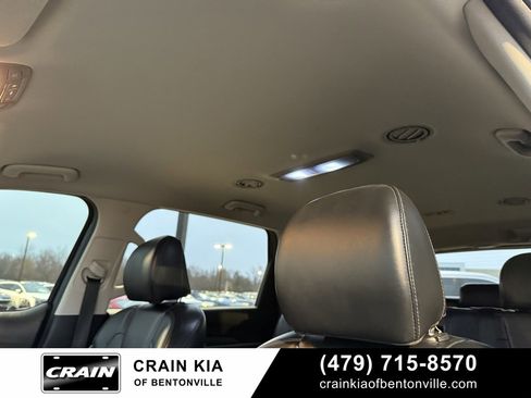 Used 2020 Kia Telluride LX image 22