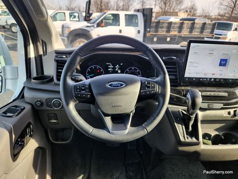 Used 2023 Ford Transit 150 Low Roof AWD image 46