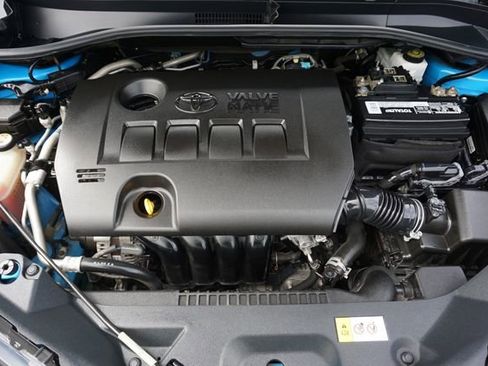 Used 2019 Toyota C-HR XLE FWD image 13