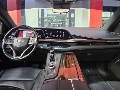 Used 2022 Cadillac Escalade Premium Luxury w/ Performance Package AWD/4WD image 27