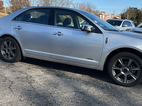 Used 2011 Lincoln MKZ Hybrid w/ 202A Rapid Spec Order Code image 9