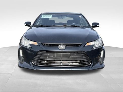 Used 2015 Scion tC image 3