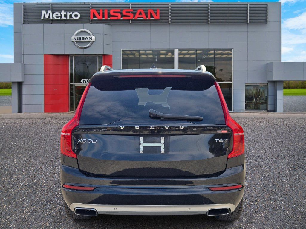 Used 2019 Volvo XC90 T6 Momentum AWD/4WD image 5