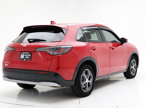 Used 2024 Honda HR-V EX-L image 9