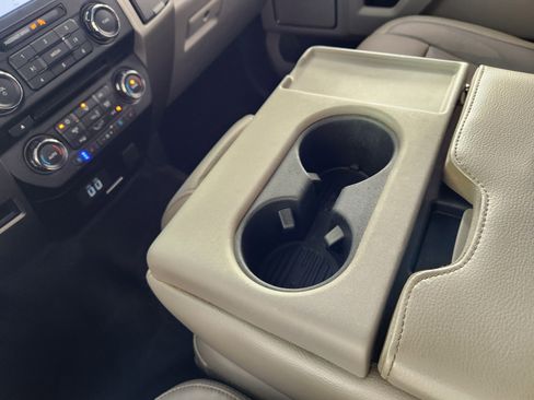 Used 2018 Ford F150 Lariat w/ FX4 Off-Road Package image 25