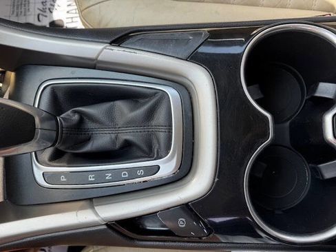 Used 2016 Ford Fusion SE image 36