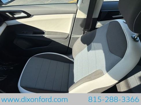 New 2026 Volkswagen Taos S AWD/4WD image 19