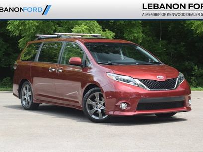 Used 2015 Toyota Sienna SE