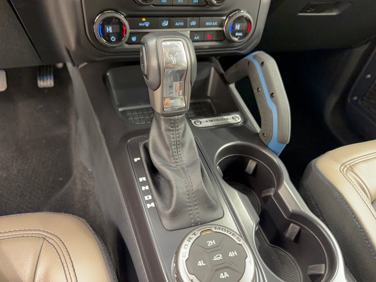 Used 2024 Ford Bronco Wildtrak AWD/4WD image 21