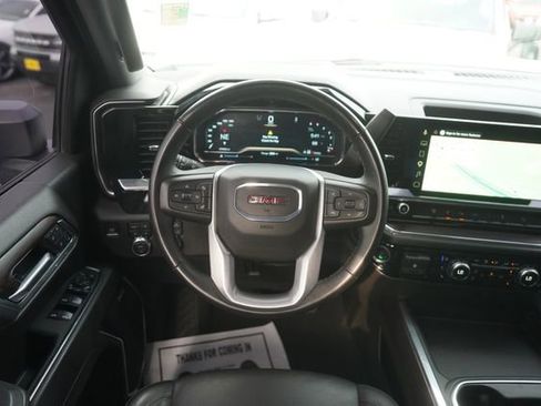 Used 2025 GMC Sierra 2500 SLT w/ SLT Convenience Package AWD/4WD image 21