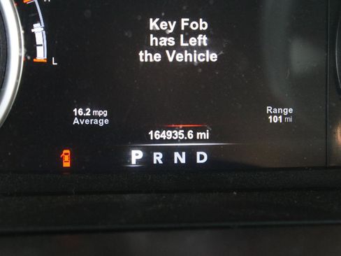 Used 2017 RAM 1500 Laramie w/ Convenience Group image 9