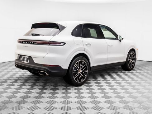 Certified 2026 Porsche Cayenne AWD/4WD image 7