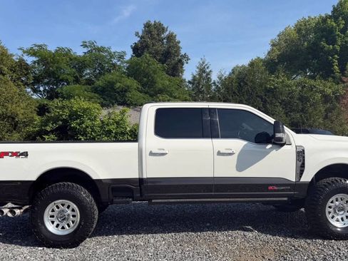 Used 2024 Ford F250 King Ranch AWD/4WD image 9