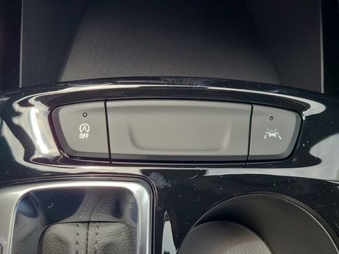 New 2026 Chevrolet Trax LT w/ Midnight Edition FWD image 28