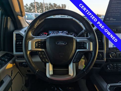 Certified 2020 Ford F350 Lariat w/ FX4 Off-Road Package AWD/4WD image 25