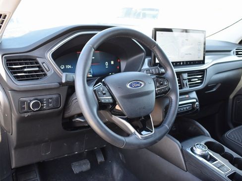 Certified 2023 Ford Escape Active w/ Tech Pack #2 image 10
