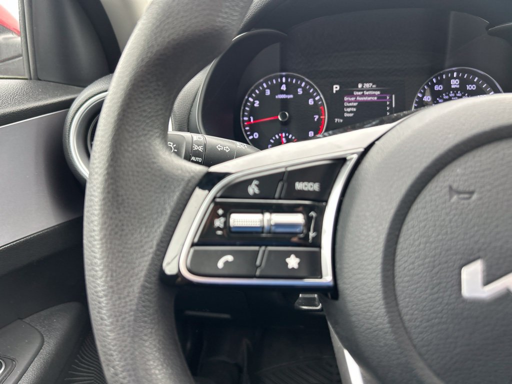 Certified 2024 Kia Forte LXS FWD image 11