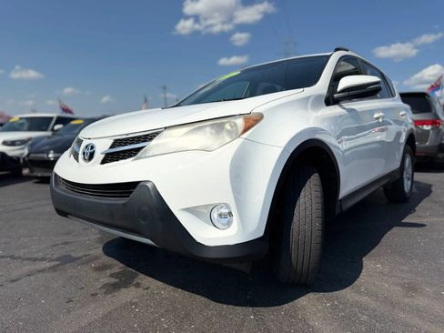 Used 2014 Toyota RAV4 XLE FWD image 7