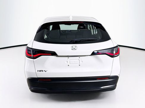 Used 2023 Honda HR-V LX image 29