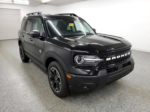 New 2025 Ford Bronco Sport Outer Banks w/ Outer Banks Tech Package+ AWD/4WD image 4