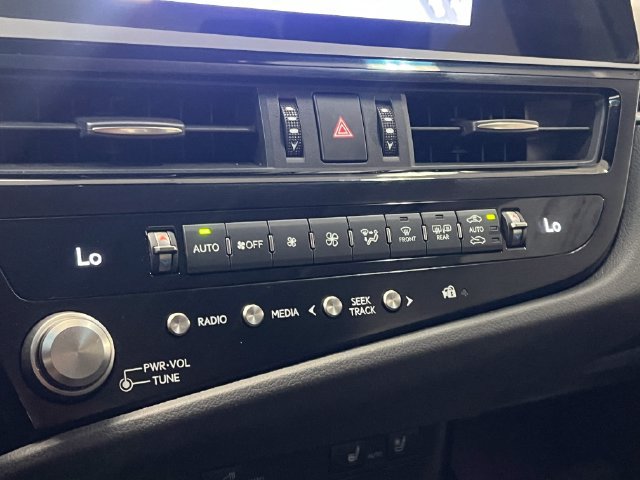 Certified 2024 Lexus ES 350 w/ Premium Package FWD image 20