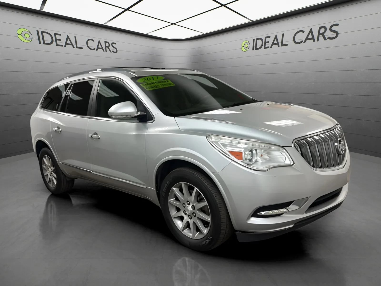 Used 2017 Buick Enclave Convenience FWD image 3