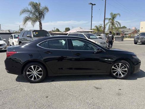 Used 2015 Acura TLX FWD image 4